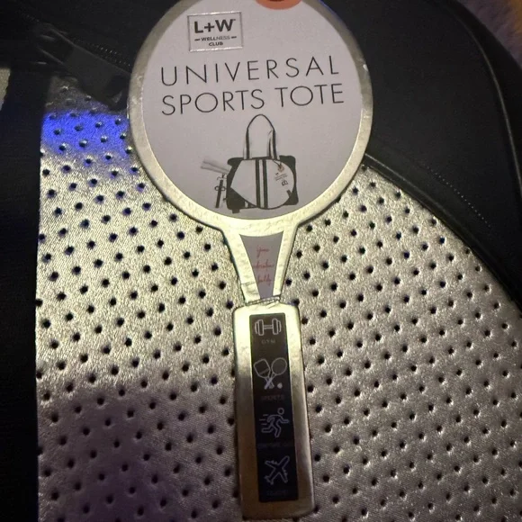NEW w tags -L&W Tennis/pickleball X-Body Stylish Tote - Picture 3 of 10